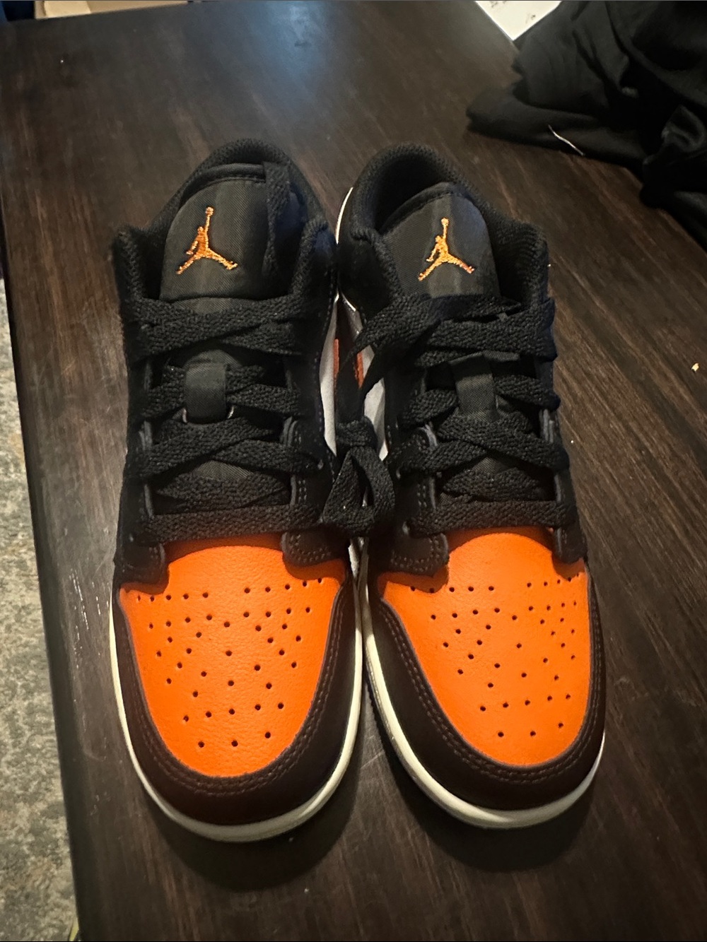 Air Jordan 1 Low (GS) Black/Starfish/White-Sail